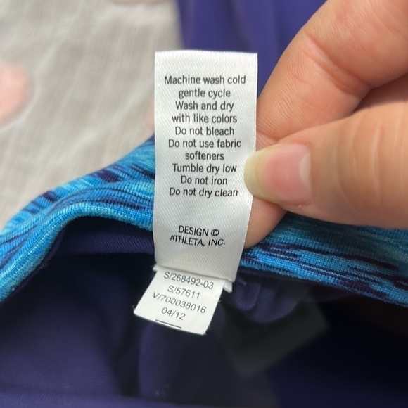 ATHLETA Flare Leggings - Picture 5 of 7